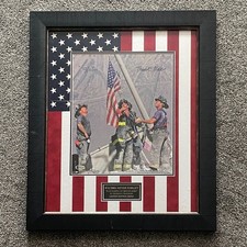 9/11 Thomas E. Franklin Signed RAISING the FLAG at GROUND ZERO Photo 200/911 COA picture