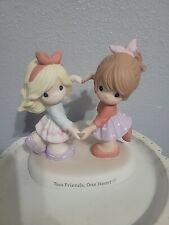 Precious Moments Two Friends, One Heart Figurine 192001 picture