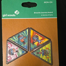 Girl Scouts Brownie Journey Award A World of Girls Iron-On Patch Set 2015 picture