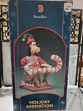 Mickey Unlimited Santa’s Best Holiday Animation Goofy With Box  picture