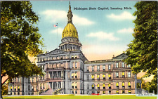 Vintage C. 1940's Michigan State Capitol & Grounds Lansing MI Postcard picture