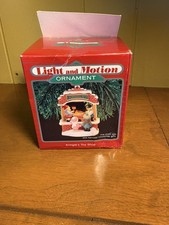 Vintage Hallmark 1988 Kringles Toy Shop Keepsake Ornament Magic Light & Motion picture
