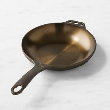 Smithey 8 in Cast Iron Skillet NEW picture