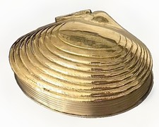 Vintage solid brass clam shell trinket box  picture