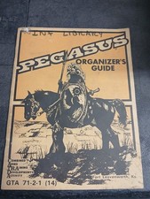 US Army 70s 80s Pegasus Organizers Guide Forth Leavenworth Kansas Rare picture