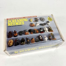 VTG Screaming Meemies Wee Crafts 26 Pc Halloween Ornaments Paint Kit #21005 picture