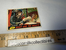 Vintage Original 1962 Topps Mars Attacks Card #17 Beast and the Beauty Bubbles picture
