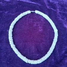 Vintage 70's Hawaiian Puka Shell Necklace 18