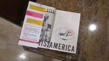 HOWARD STERN SIGNED AUTOGRAPHED MISS AMERICA W/KISS 1/50 (CONTEST PRIZE) RARE HH picture
