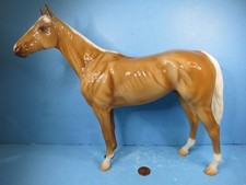 BREYER TRADITIONAL-Chadwick Glossy Palomino 2022 Collector Club-Emerson Mold picture