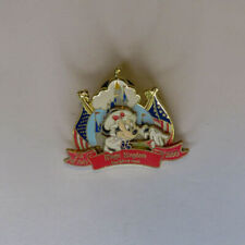 Disney WDW - Minnie Mouse - magic kingdom - Fourth of July 2000 Pin picture