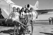 PACIFIC SOUTHWEST AIRLINES FLIGHT ATTENDENTS SEXY LEGS 4X6 PHOTO POSTCARD picture