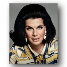 Jacqueline Susann Photo 8x10 1971 Portrait picture