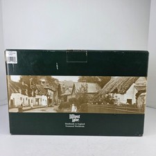 Lilliput Lane Westminster Abbey L2285 Millennium Boxed England (With Broken Tip) picture