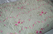 VTG SIMPLY SHABBY CHIC QUILTED COVERLET TWIN 86X60 LIGHT GREEN ROSES FLORALS PNK picture