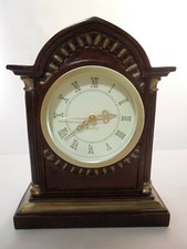 Quartz Mantel Clock Faux Wood Heavy Cast Resin 8