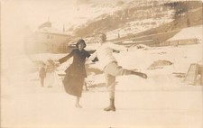 H42/ Interesting RPPC Postcard c1910 Figure Skating Couple Outdoor Pond 12 picture