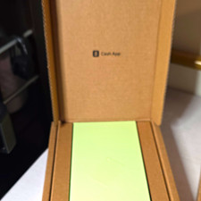 Cash App Green Debit Card w/ Original Box Packaging, Card Issuer Cash App picture
