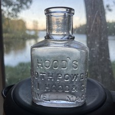 Hood's Tooth Powder - Lowell, Mass. - Vintage Dental Bottle - 1900 picture