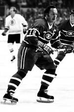 Yvan Cournoyer Of The Montreal Canadiens Skates 1970s ICE HOCKEY OLD PHOTO picture