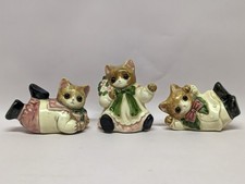 Vintage Made in Japan Ceramic Cat Figurines Set of 3 Kittens Retro Kitsch picture