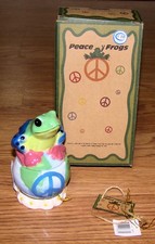 Peace Frogs, PEACE ON EARTH Salt & Pepper Shakers (Westland, 18872) Magnetic picture