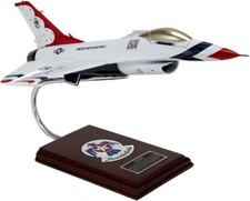 USAF General Dymanics F-16A Falcon Thunderbirds Desk  Top 1/32 Model SC Airplane picture