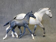 Breyer * Stage Mom and Child Star * Breyerfest 2010 Traditional Model Horse picture