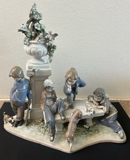 RARE Vintage Lladro Puppy Dog Tails Figural Porcelain Sculpture Statue #5539 picture