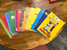 Popeye and olive oyl , Garfield Smurfs The Biskitts Paper Folder  Lot 1983 picture