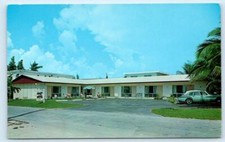 NORTH HOLLYWOOD BEACH, Florida FL ~ Roadside ASTERINA APARTMENT MOTEL Postcard picture