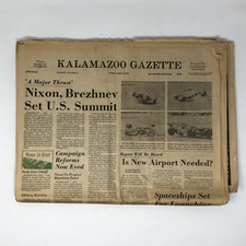 13 Part Kalamazoo Gazette Newspapers May 13, 1973 Navy Women Nixon Skylab Space picture