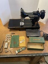 1954 SINGER 221 Featherweight Vintage Sewing Machine W/ CASE  & ACCESSORIES picture