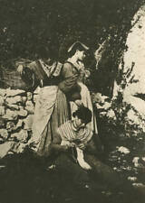 Women knitting and spinning Roman countryside Lazio Italy 1905 Old Photo picture