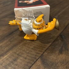 Vintage 1995 Hallmark Keepsake: Garfield Angel Christmas Ornament picture