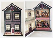 Vintage CHRISTMAS TRADITIONS Musical House: Opens ~ Lights Up ~ Motion ~ Sound picture