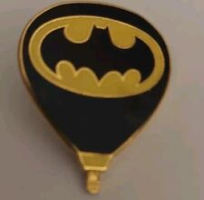 1989 Warner Brothers Batman Balloon Black & Yellow Color Lapel Pin picture